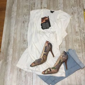 iman global chic luxury resort crossover v-neck